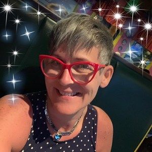 Meet your Posher, Rochelle